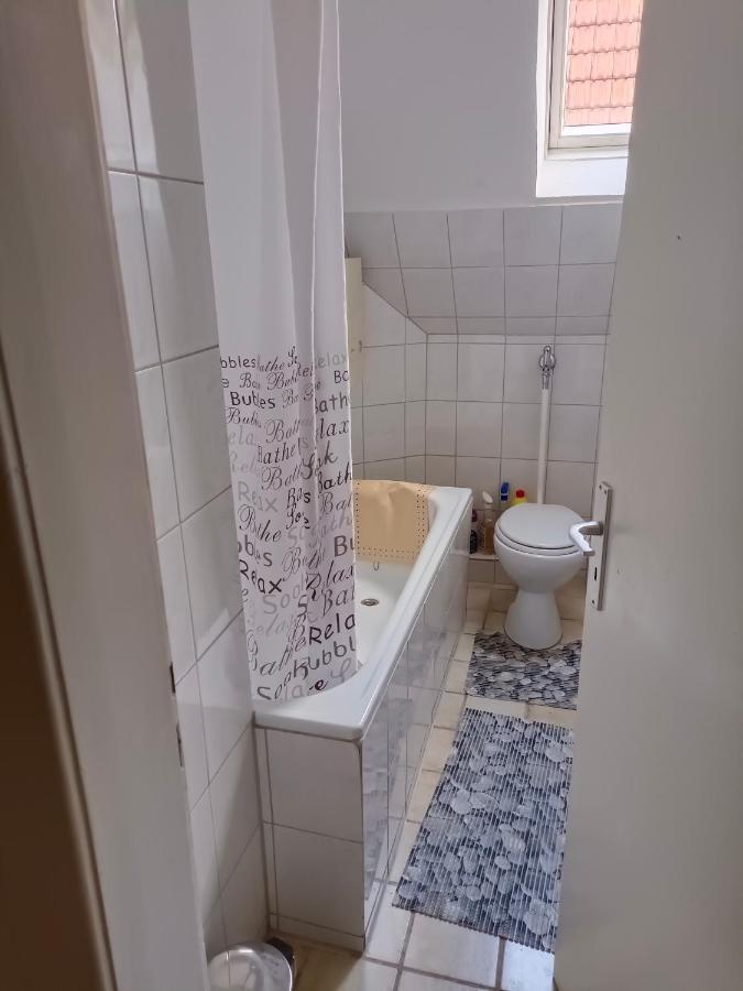 Nette Kuschelige Wohnung Bochum Luaran gambar